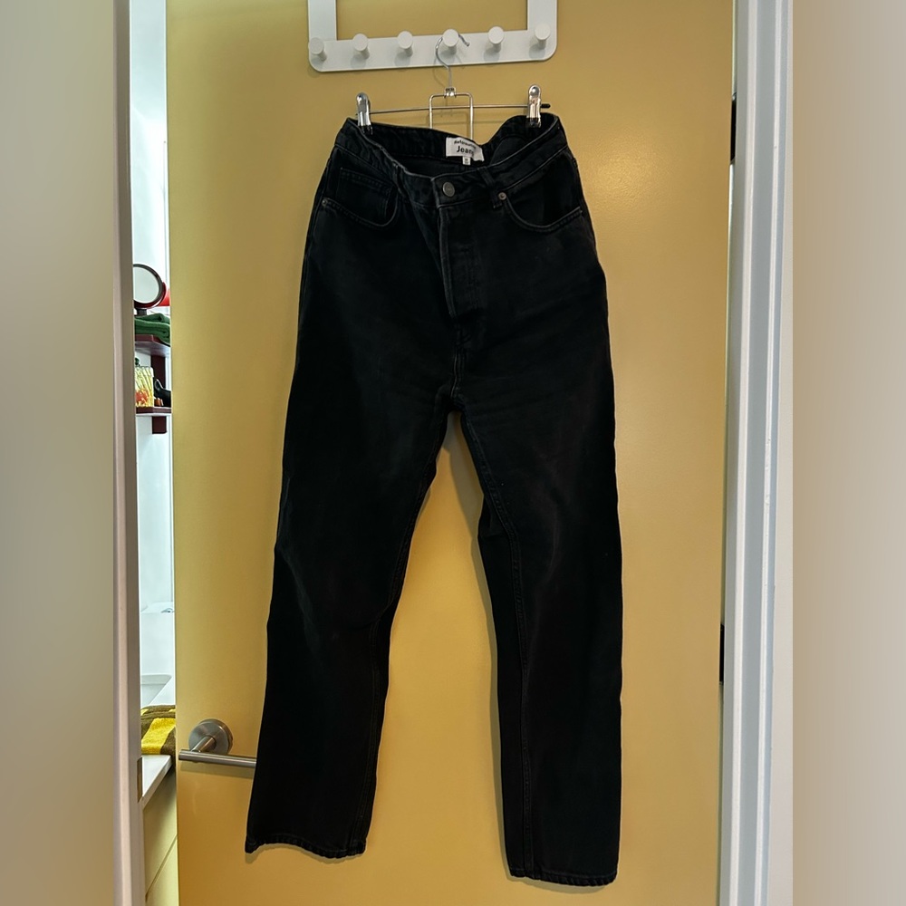 Reformation Cynthia Jeans in Seattle (Black)